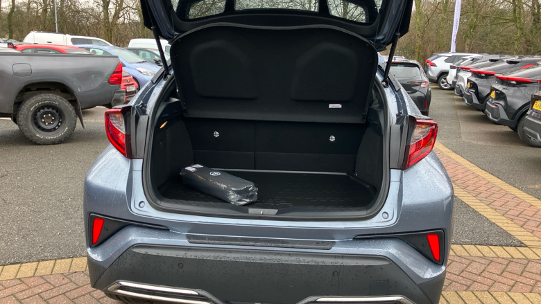 Toyota C-HR 2.0 Hybrid Design 5dr CVT Hybrid Hatchback